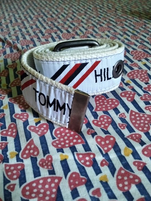 Vând curea Tommy Hilfiger textil