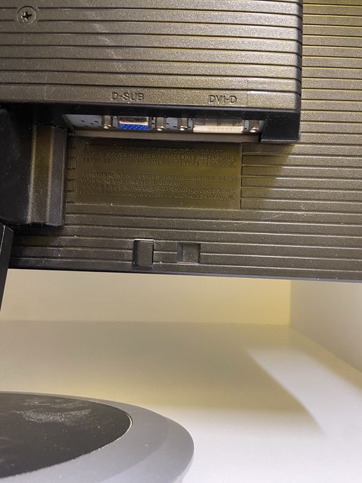 Монитор LG 19’ рабочий