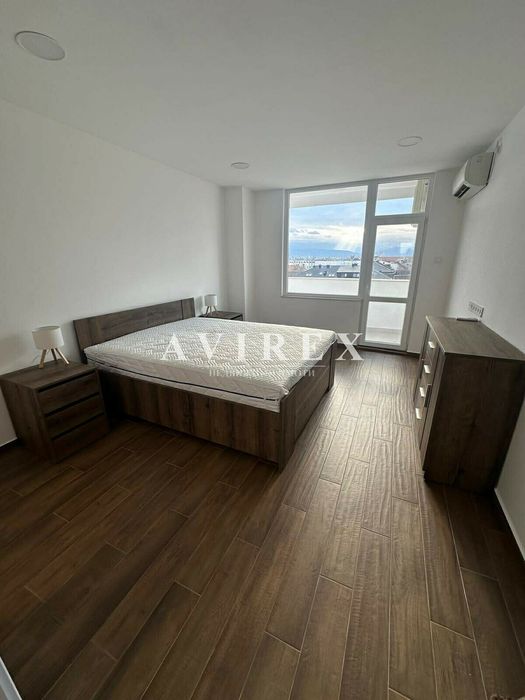 Дава се под наем Двустаен апартамент в Пловдив, Център - 65 кв.м за 588.03 € - Снимка #6