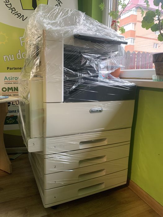 Multifunctional Xerox C8030 A3 color an 2020 low count