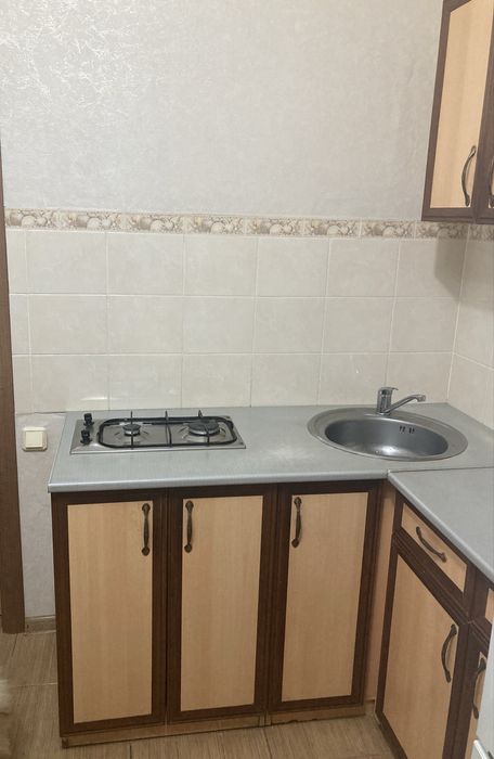 Продам Кухонный гарнитур б/у