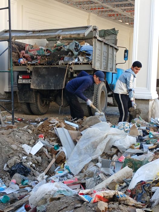 Musor tashish xizmati  Вывозим мусор