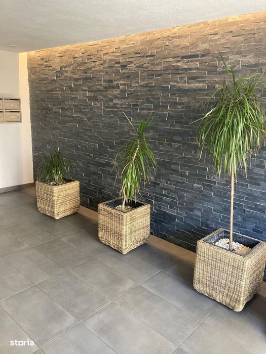Apartament 3 camere, constructie 2018, central, in spatele H. Ramada