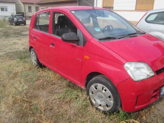 Daihatsu Cuore 2005,benzină