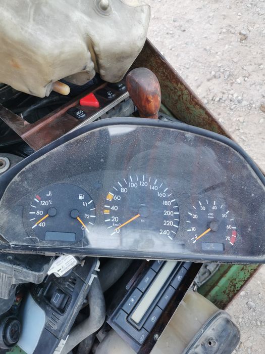 Трапеции мерс w202