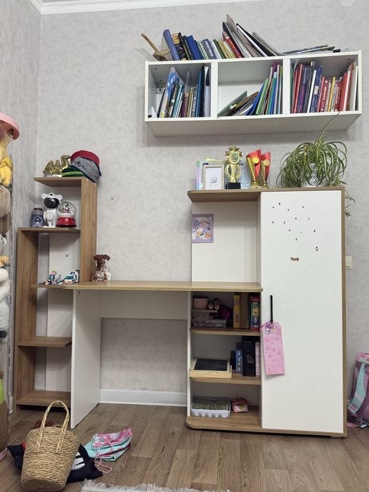 Детский стол для ребенка