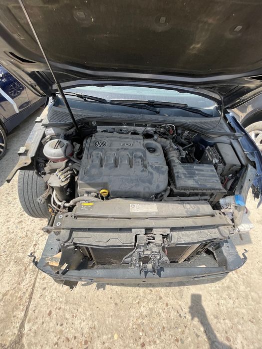 Dezmembrez Volkswagen VW Passat B8 2015
