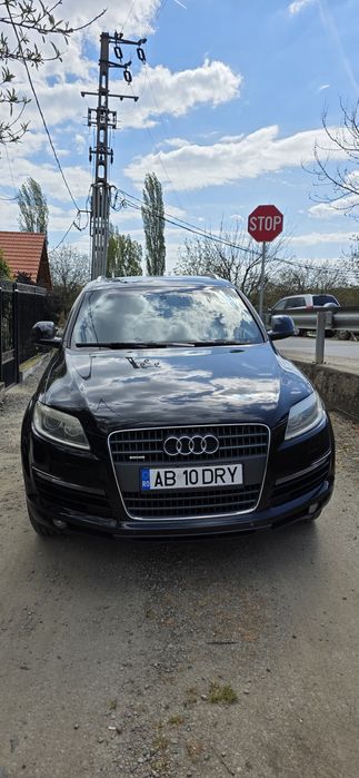Vând Audi Q7  2007