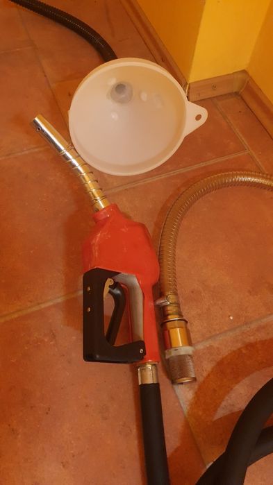 Pompa combustibil 12 v