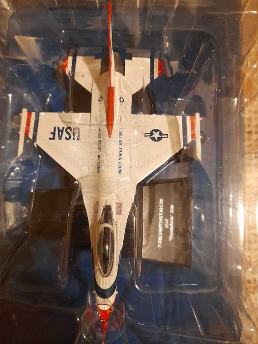 F-16C FIGHTING FALCON USAF Thunderbirds 2009