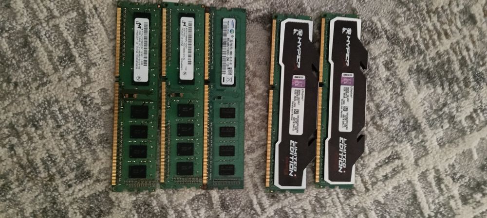 Vând memorie DDR3