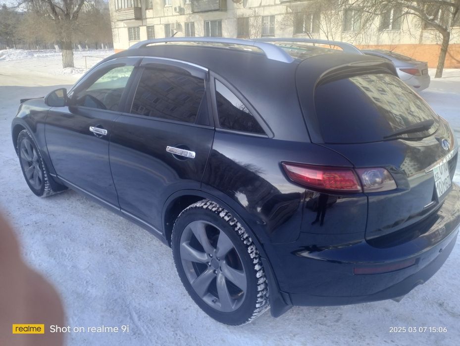 Продам infinity FX 35