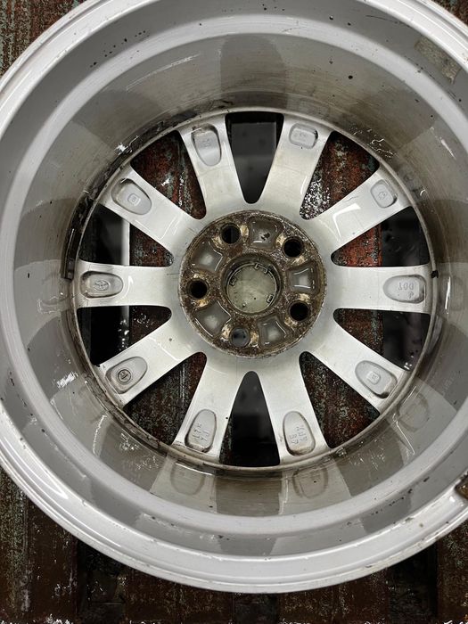 Диски  р17  оргинал   камри 50