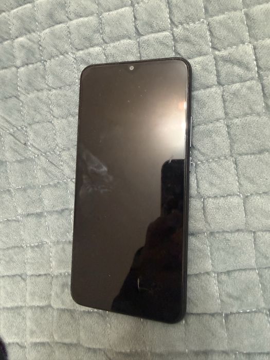 Продается телефон Redmi 9