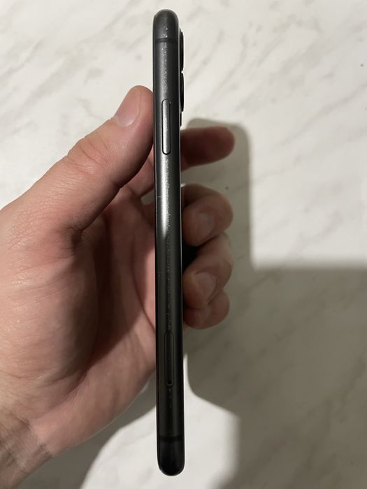 iphone 11 64гб в отличном сост