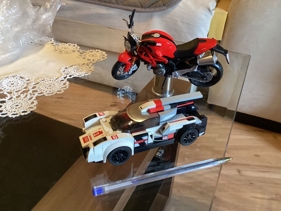 Мотор Ducati ,Лего кола ,Сет с колички