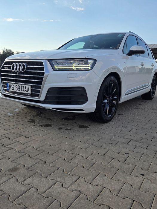 Vând Audi Q7 3.0 Tdi 2017 Quattro S-line soft clouse euro 6