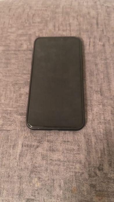 Продам IPhone 11 pro max