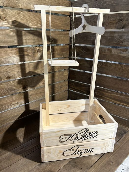 Бебешко гардеробче с просторче за кръщене, погача , изписване или друг