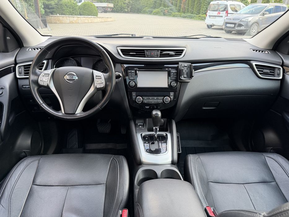 Nissan Qasqai 1.2 benzina automat 2015 Panoramic