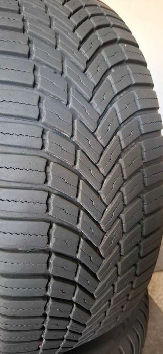 2бр. 205/55/16 Bridgestone 6mm грайфер, дот 21г. Безплатен монтаж