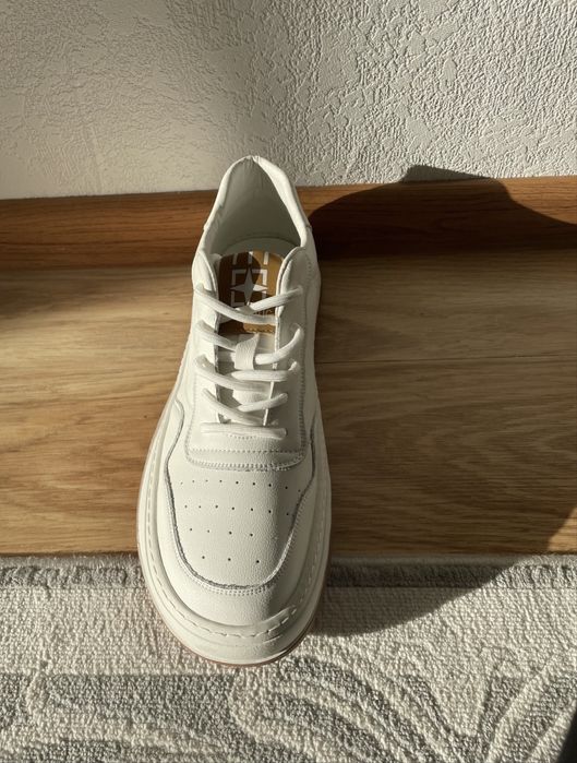 Кроссовки 42 размер