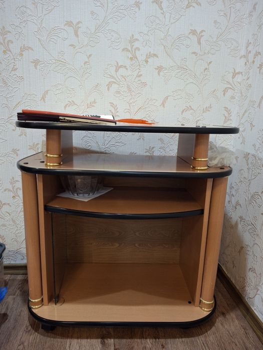 Тумба для телевизора