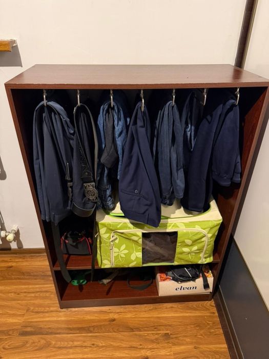 Гордеробная комната срочно