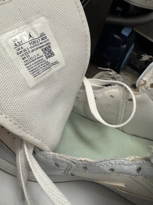 Air Jordan 1 Mid Glitter Swoosh 36.5