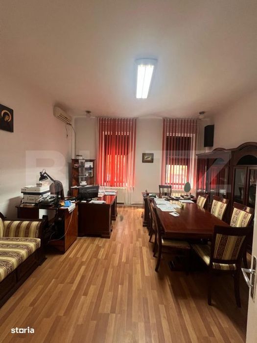 Spatiu de birou, 330 mp, zona semicentrala
