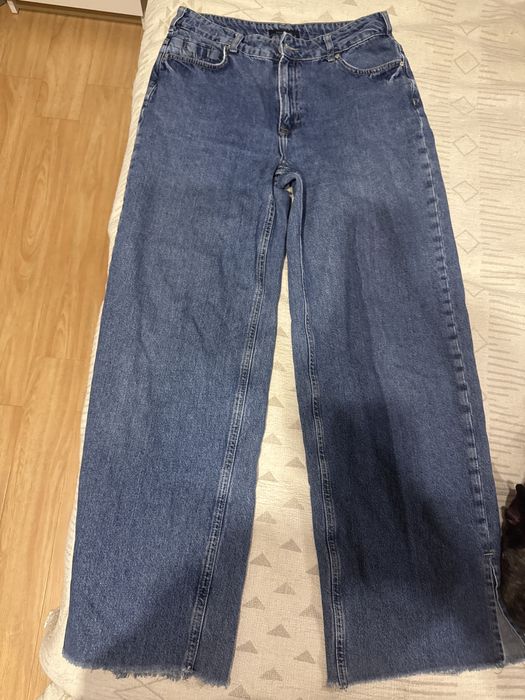 Женская одежда.