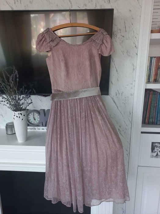 Rochie de ocazie ECHO de Ravel roz pudra
