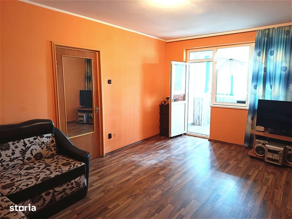 Apartament 2 camere decomandat metrou Titan / Parc IOR