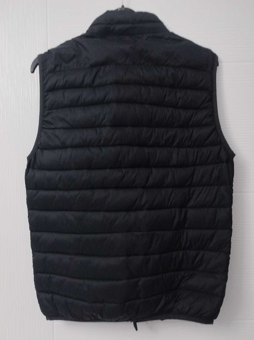 Vesta Neagra Bershka !