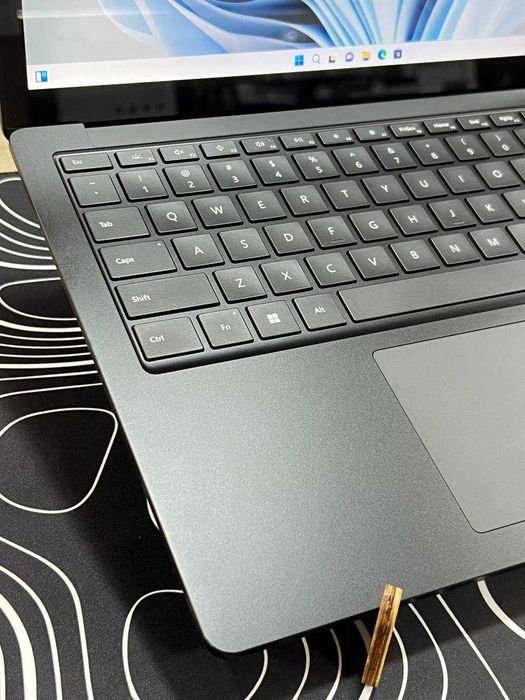 Surface Laptop 4 i7-1185G7 16/256 14'0 2K Ips Touchscreen