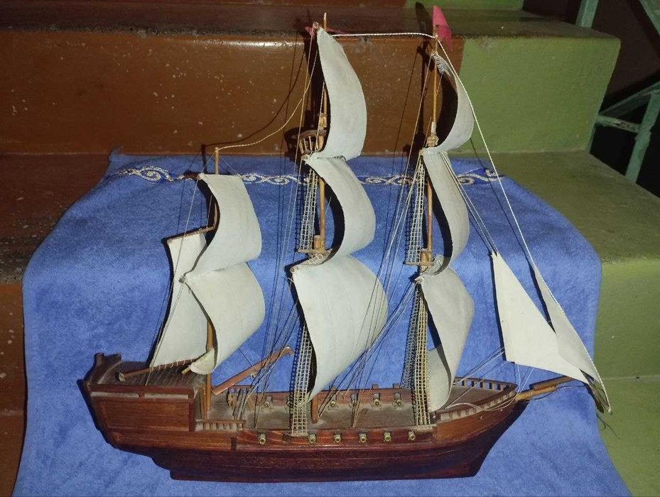 Продаю кораблики ручной работы