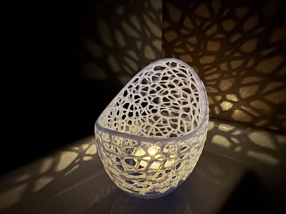 Свещник Glow in the dark