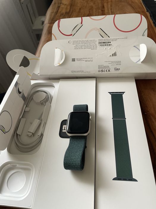 Apple watch SE 2nd gen 44mm GPS