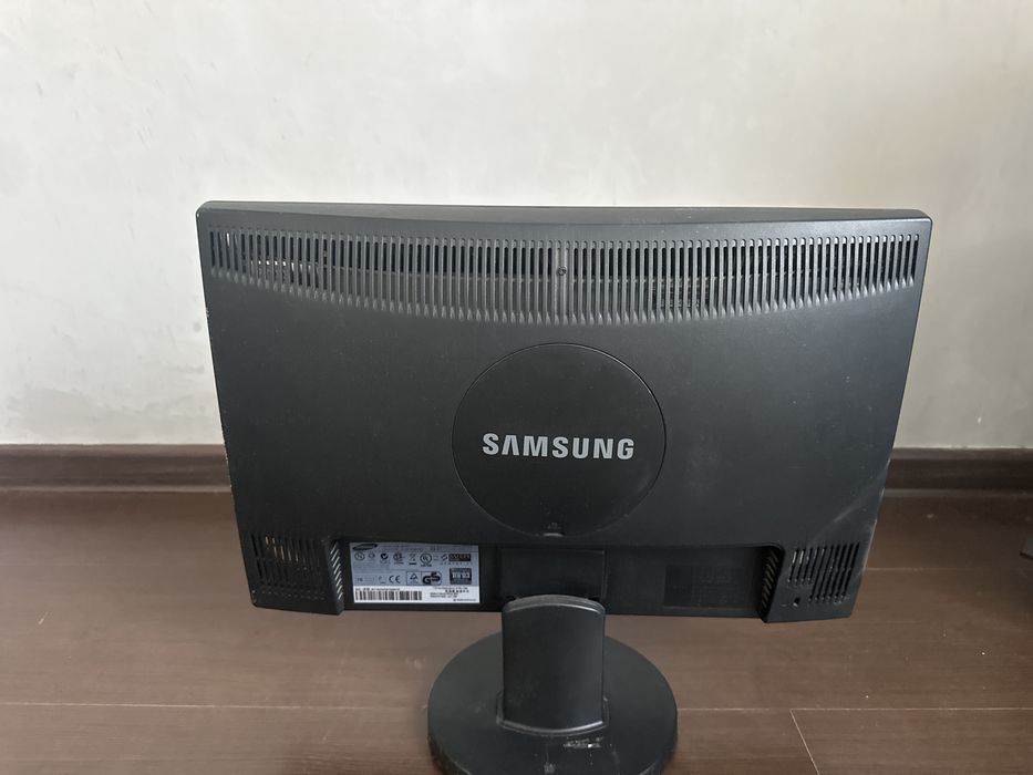 Монитор самсунг 60г