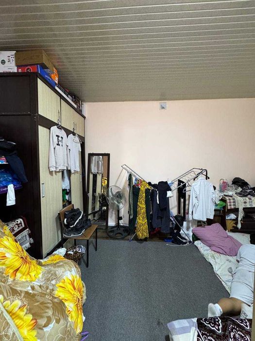 Срочно продается двухкомнатная квартира на земле 50м2 ул Махзуни