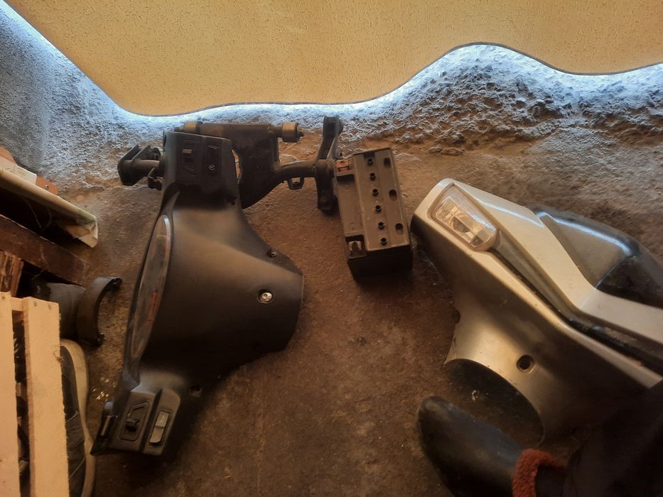 Запчасти на мапед м 8