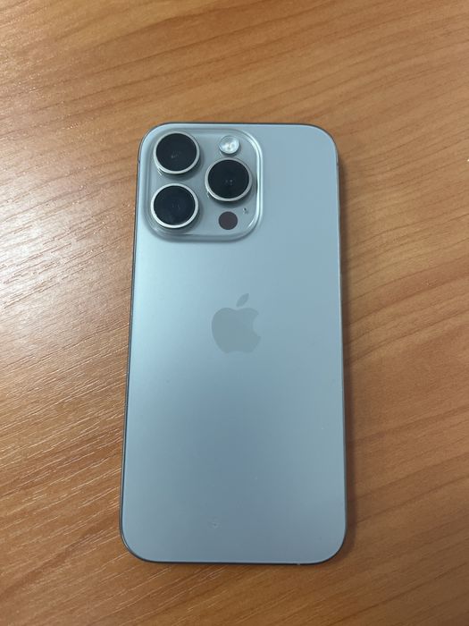продам iphone 15 pro
