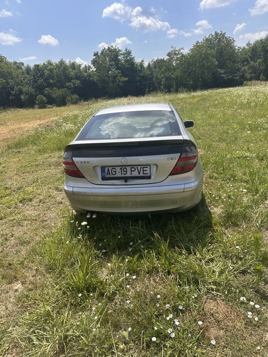 MERCEDES-BENZ CLA 2003 — imagine 4