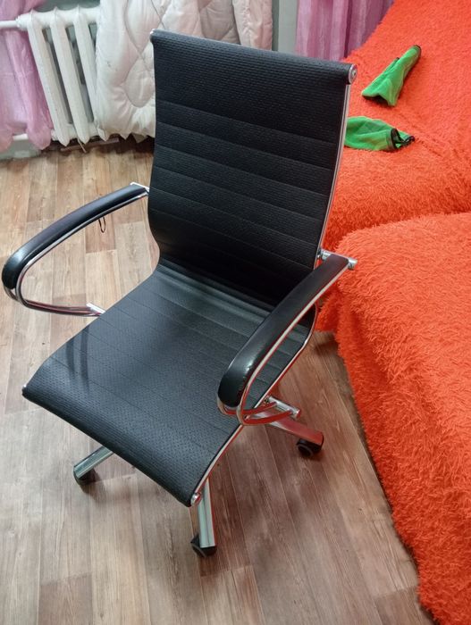 Продам кресло компьютерное моделирование