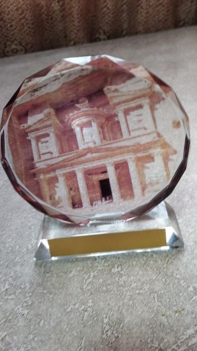 Статуэтка Кристалл