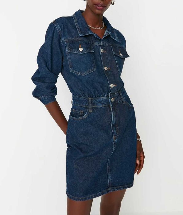 Чисто нова с етикет дънкова рокля - М размер