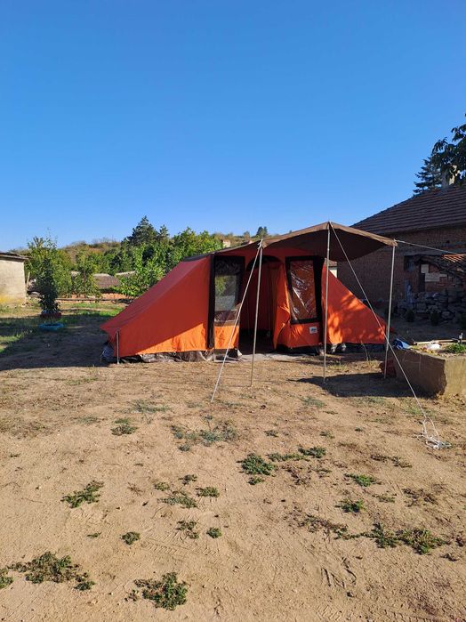 Палатка голяма запазена