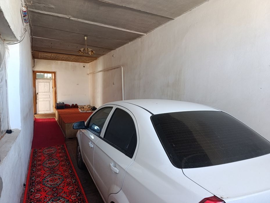 Nukus qalasi 25 mkr 4 xanali 3 sotik jer jay satiladi