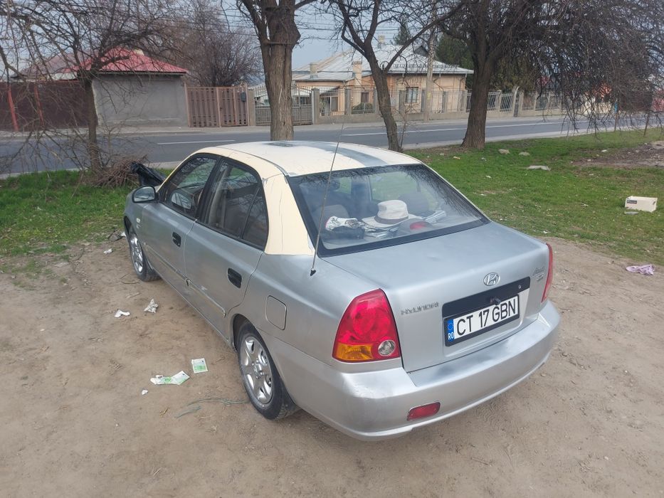 HYUNDAI Accent 2005 — imagine 4