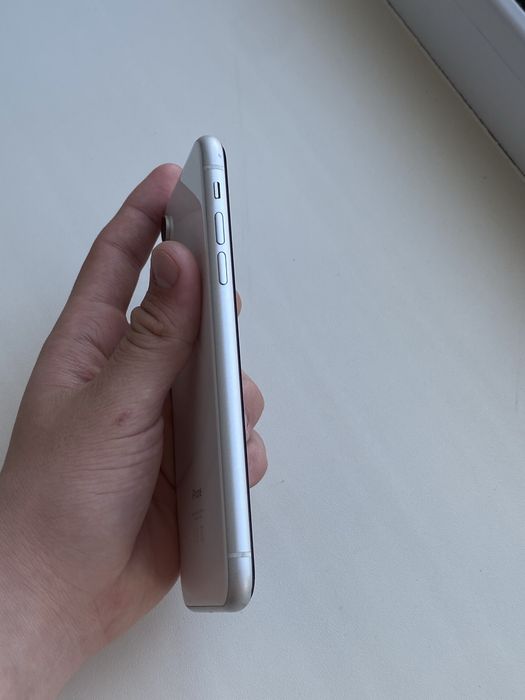 iPhone xp состояние хорошее 76% 64 гб! Торга нету